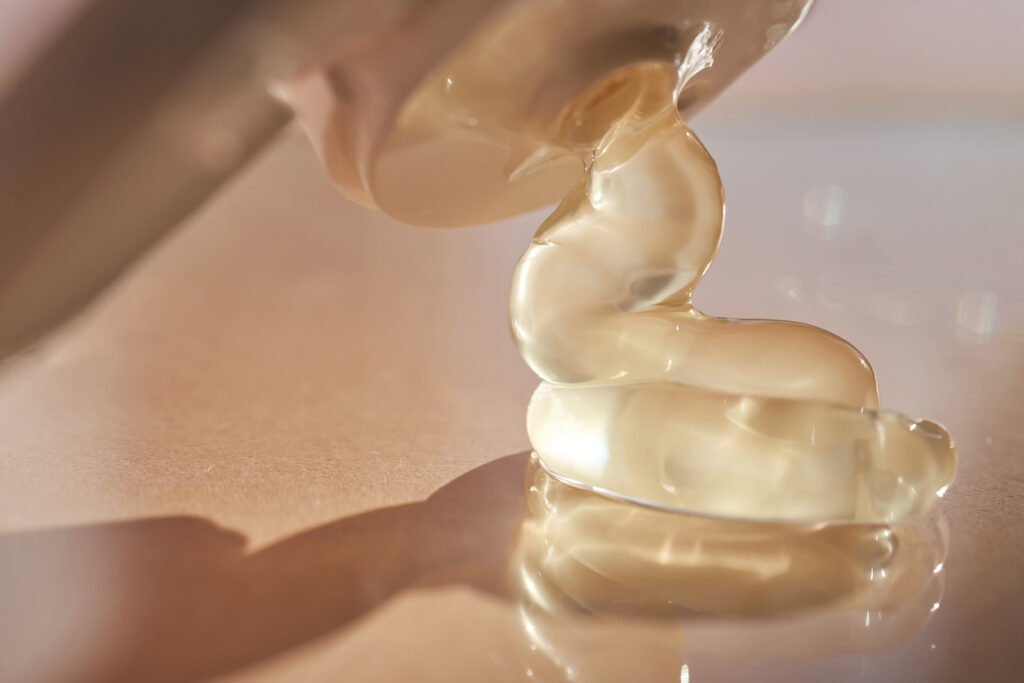 Gel Beta Hydroxy Acid, a type of exfoliating scrub.